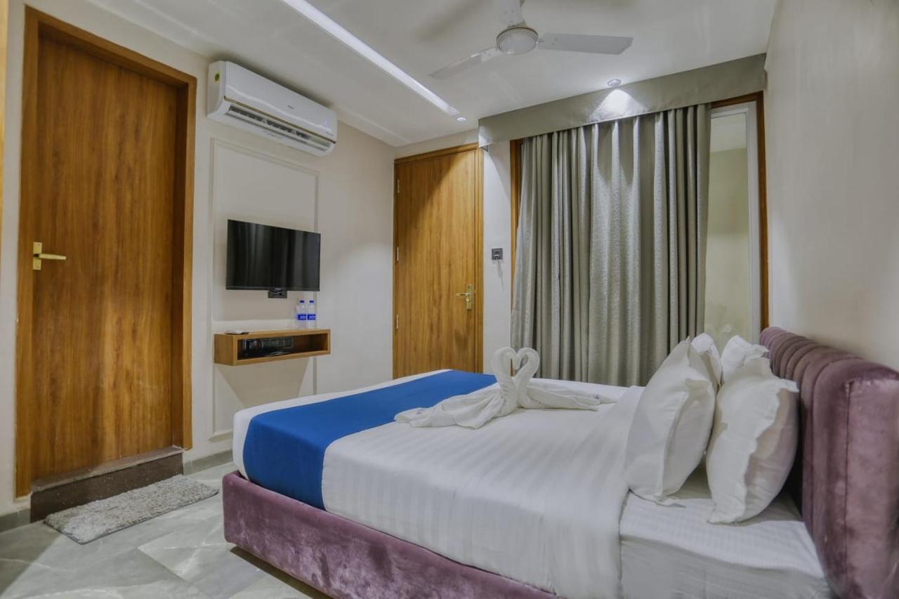 Hotel Pavilion Индаур Экстерьер фото